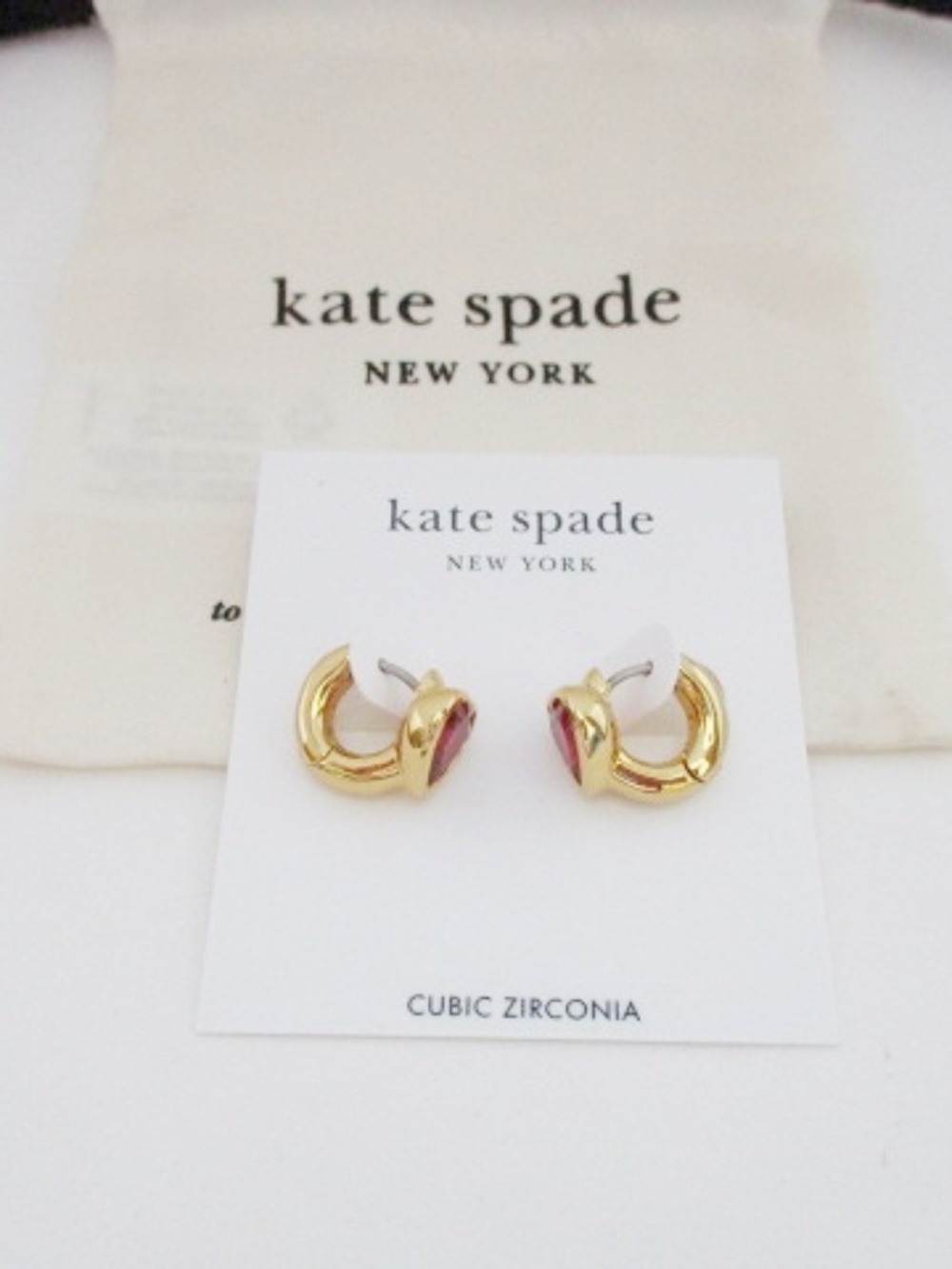 KATE SPADE - Heart Huggie Earrings